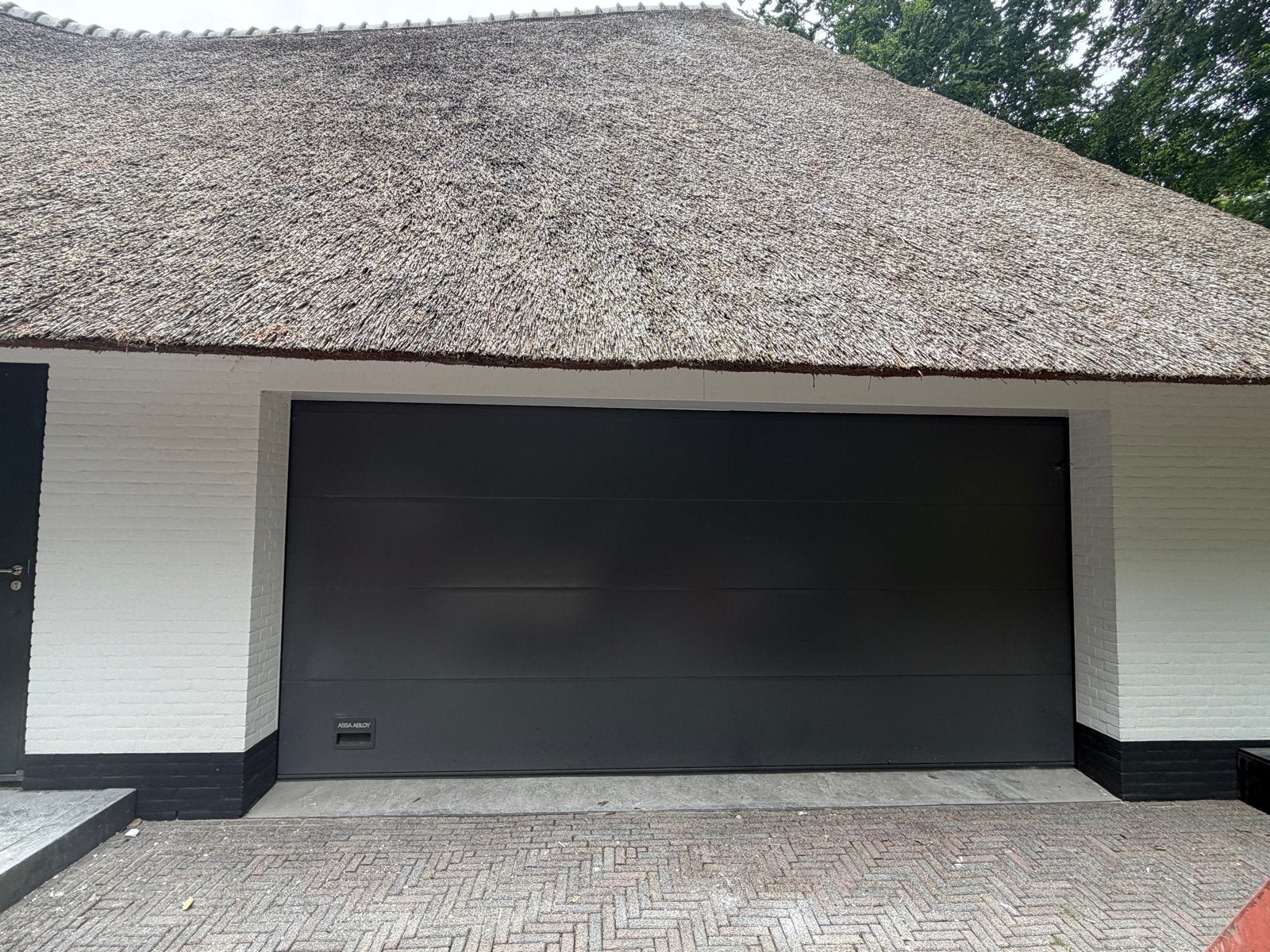 Elektrische Assa Abloy Garagedeur 500x225cm met AB, Ophalen, Gebruikt, Garagedeur, Metaal