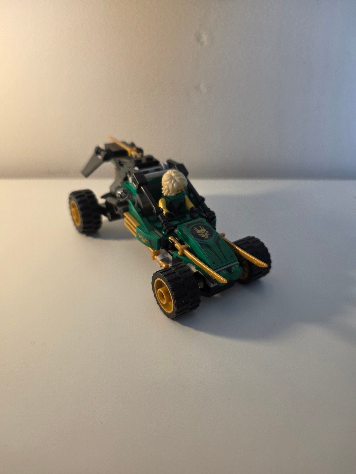 Lego Ninjago Jungle Raider (71700) met Lloyd minifiguur, Lego, Ophalen of Verzenden, Zo goed als nieuw, Compleet