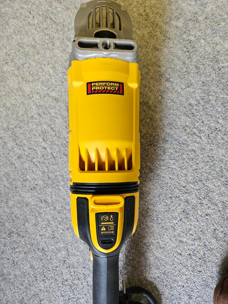 DeWalt Haakse Slijpmachine met Accessoires, Doe-het-zelf en Verbouw, Gereedschap | Slijpmachines, Ophalen of Verzenden, 1000 watt of meer
