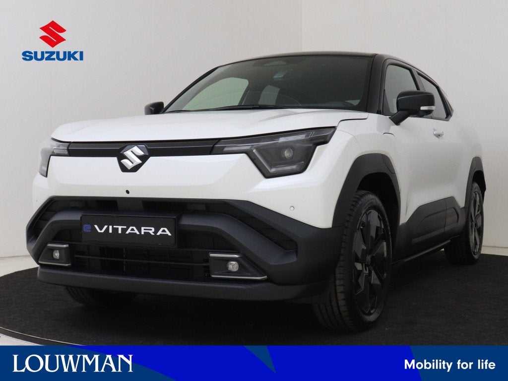 Suzuki e Vitara Style 61 kWh *NIEUW* (bj 2026, automaat), Auto's, 12 maanden, Leder en Stof, Wit, SUV of Terreinwagen