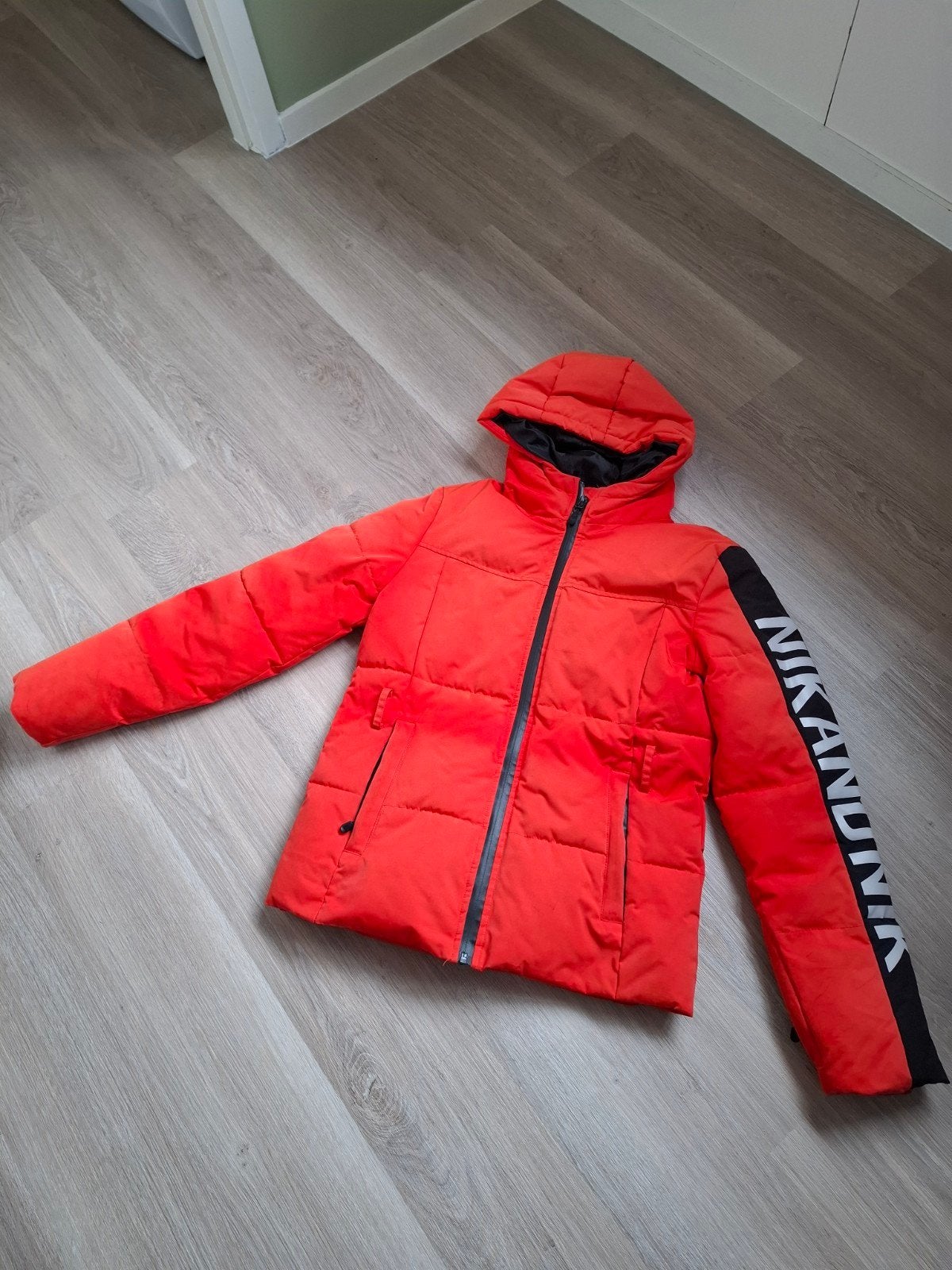 Winterjas (met smeeuwvanger) merk Nikandnik, Ophalen, Gebruikt, Nikandnik, Meisje