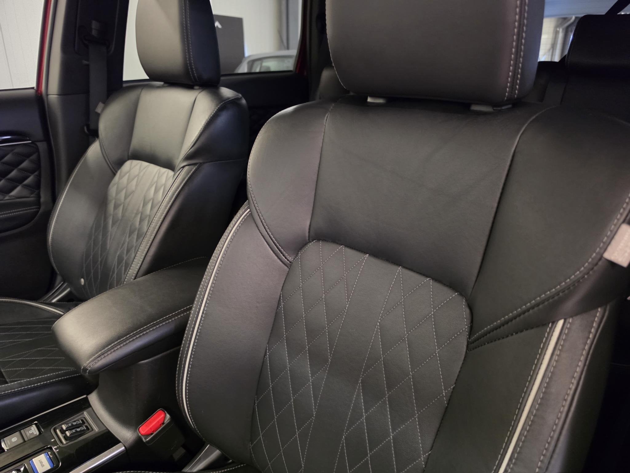 Mitsubishi Outlander 2.4 PHEV S-Edition | Leer | Schuifdak |, Auto's, Automaat, 4 cilinders, Met garantie (alle), 120 €/maand