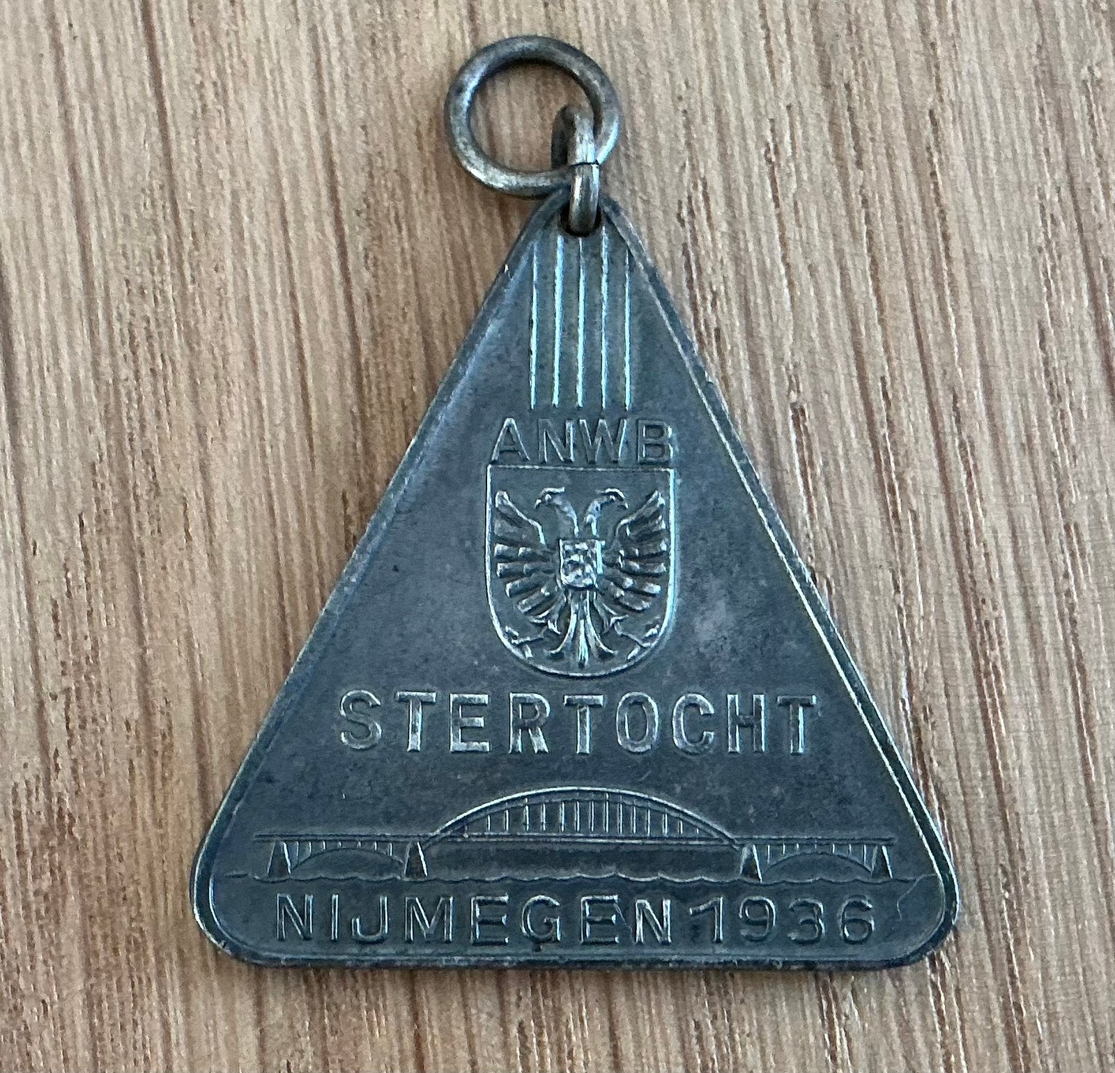 Oude medaille stertocht nijmegen 1936 anwb, Postzegels en Munten, Penningen en Medailles, Ophalen of Verzenden, Overige materialen