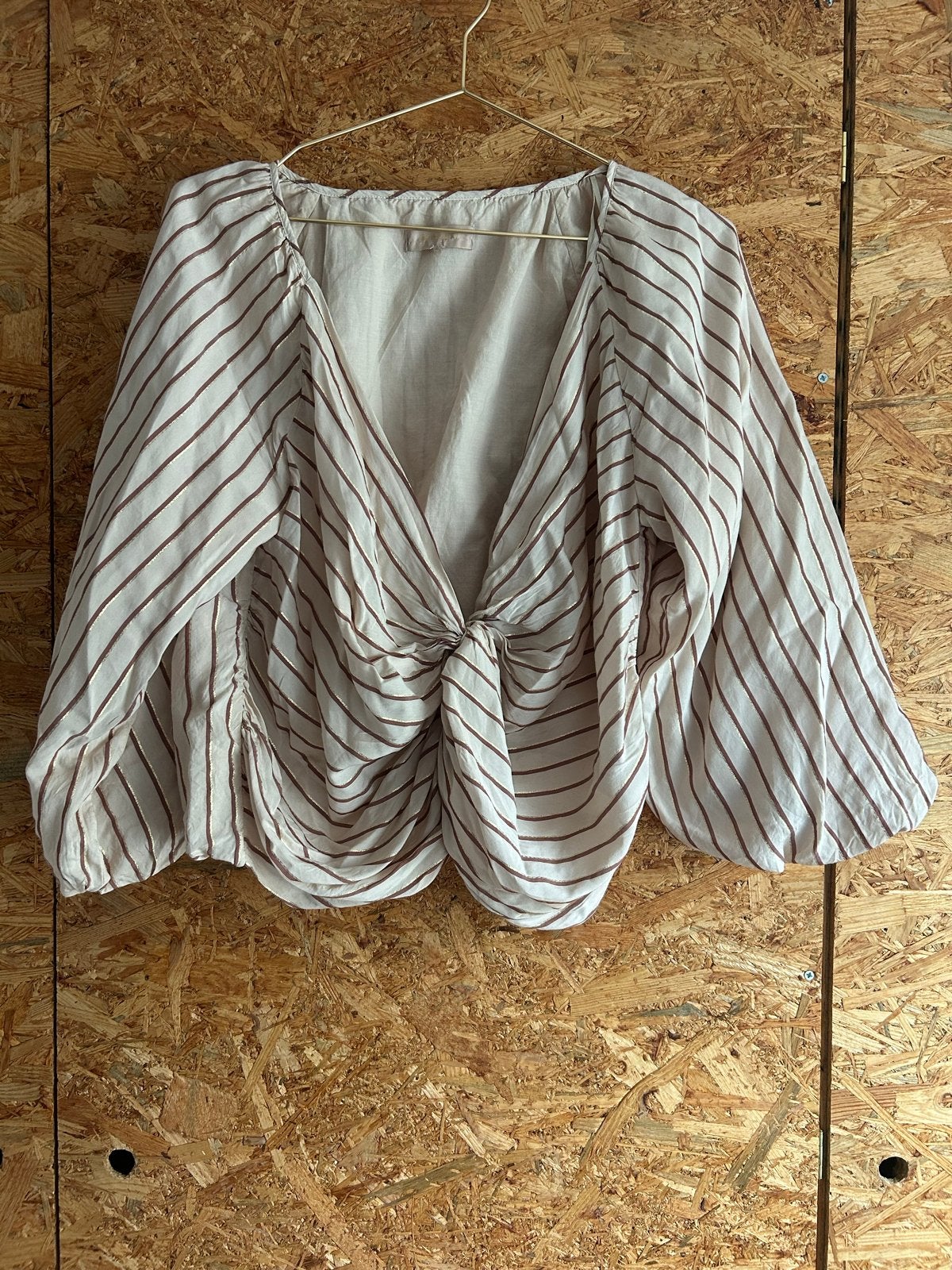 Josh V blouse met strepen en knoopdetail maat m, Ophalen of Verzenden, Zo goed als nieuw, Maat 38/40 (M), Beige