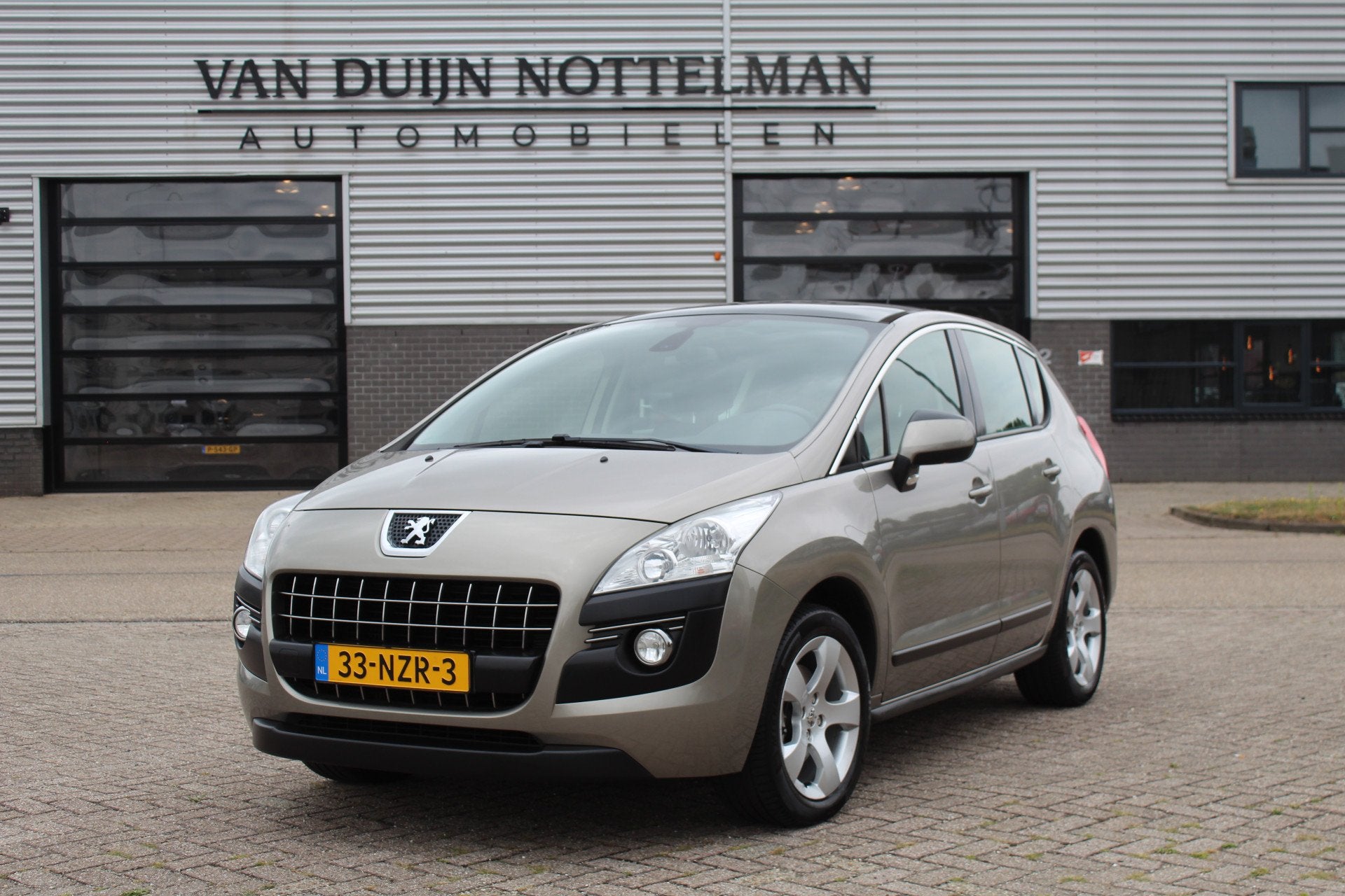 Peugeot 3008 1.6 THP ST / Panoramadak / Trekhaak / N.A.P., Auto's, Euro 5, Stof, Gebruikt, Met garantie (alle)