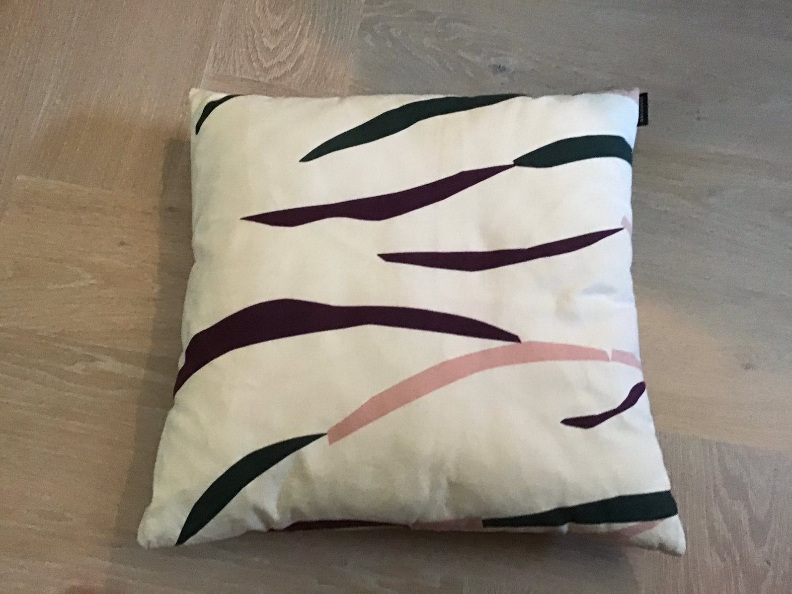 Marimekko Heinikko kussen 40x40 cm Scandinavian Design, Ophalen of Verzenden, Zo goed als nieuw, Vierkant