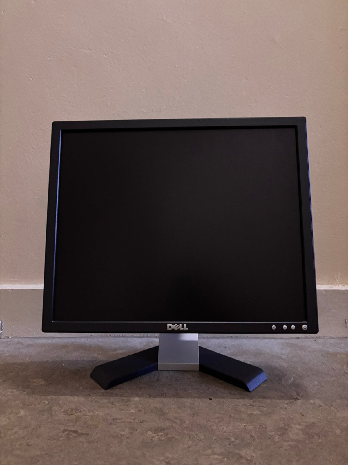 Dell 19 inch monitor, Computers en Software, Monitoren, Ophalen, Kantelbaar, Dell, Overige typen