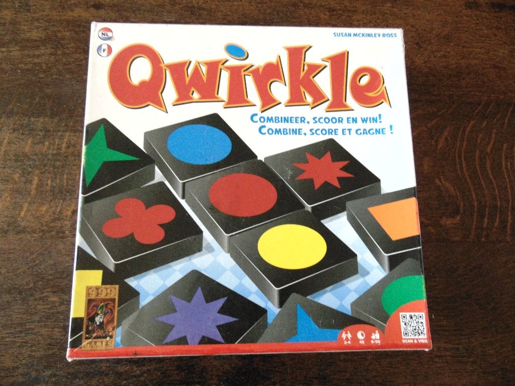 Qwirkle Spel van 999 Games, Hobby en Vrije tijd, Gezelschapsspellen | Bordspellen, Een of twee spelers, Ophalen of Verzenden, Gebruikt