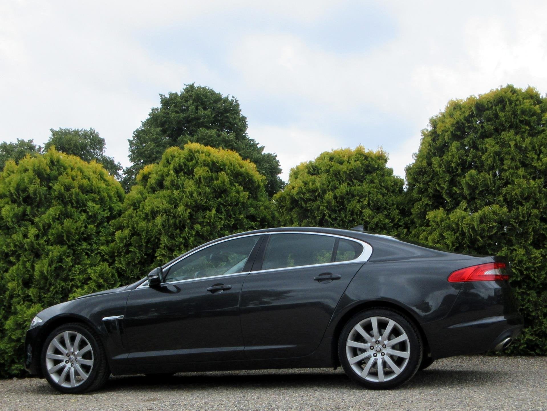 Jaguar XF 2.0 Sport Business Automaat * Leder * Navi *, Automaat, Euro 5, Achterwielaandrijving, Gebruikt