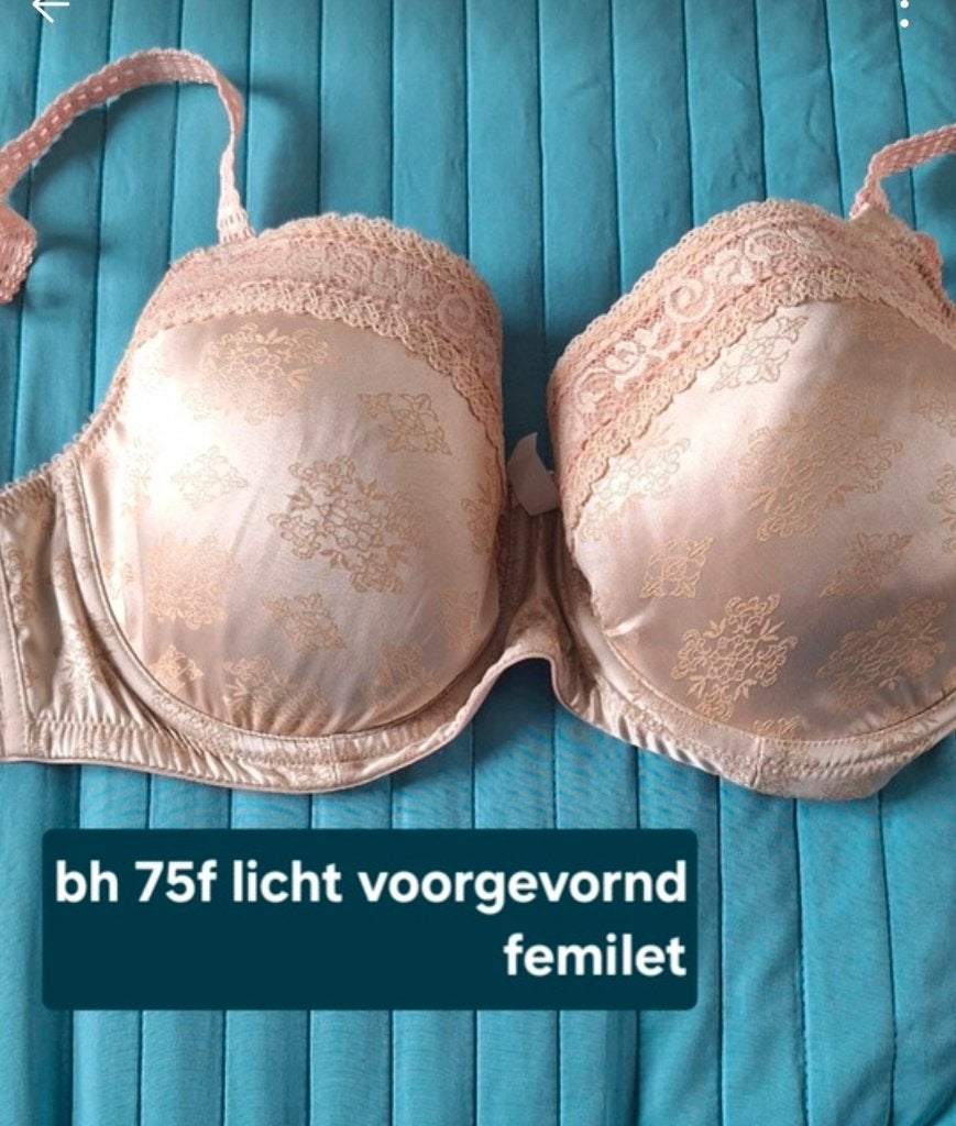 lingerie set 75f/42, Femilet, Verzenden, Overige kleuren, Setje