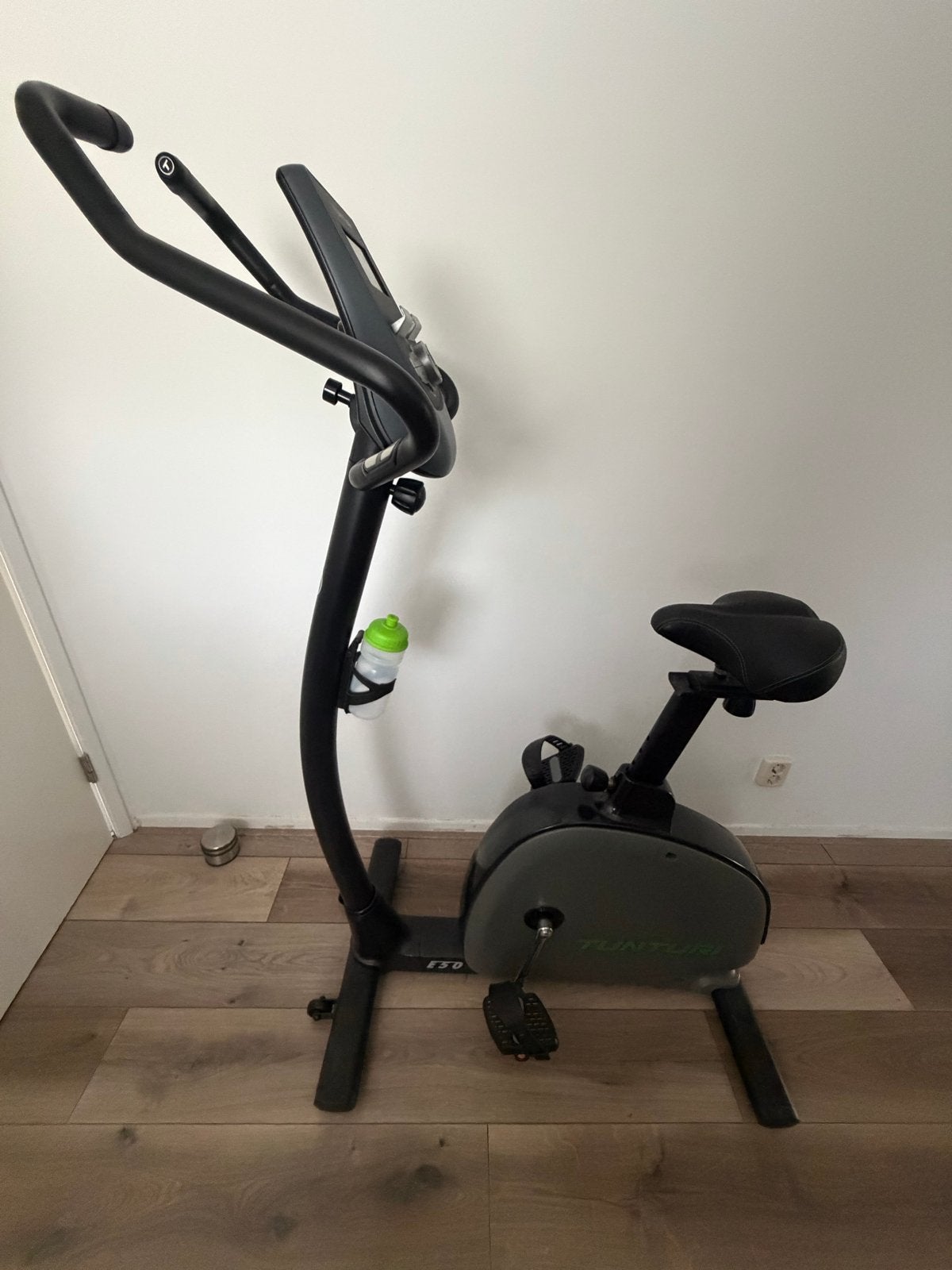 Tunturi E50 Hometrainer - Zo goed als nieuw, Ophalen of Verzenden, Zo goed als nieuw, Metaal, Benen