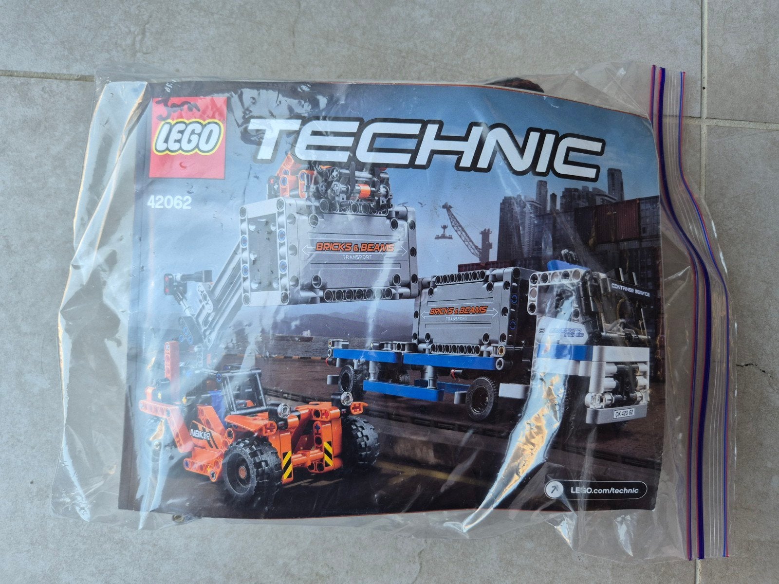 Lego Technic 42062 Compleet - Container Transporter, Kinderen en Baby's, Speelgoed | Duplo en Lego, Lego, Compleet, Ophalen of Verzenden