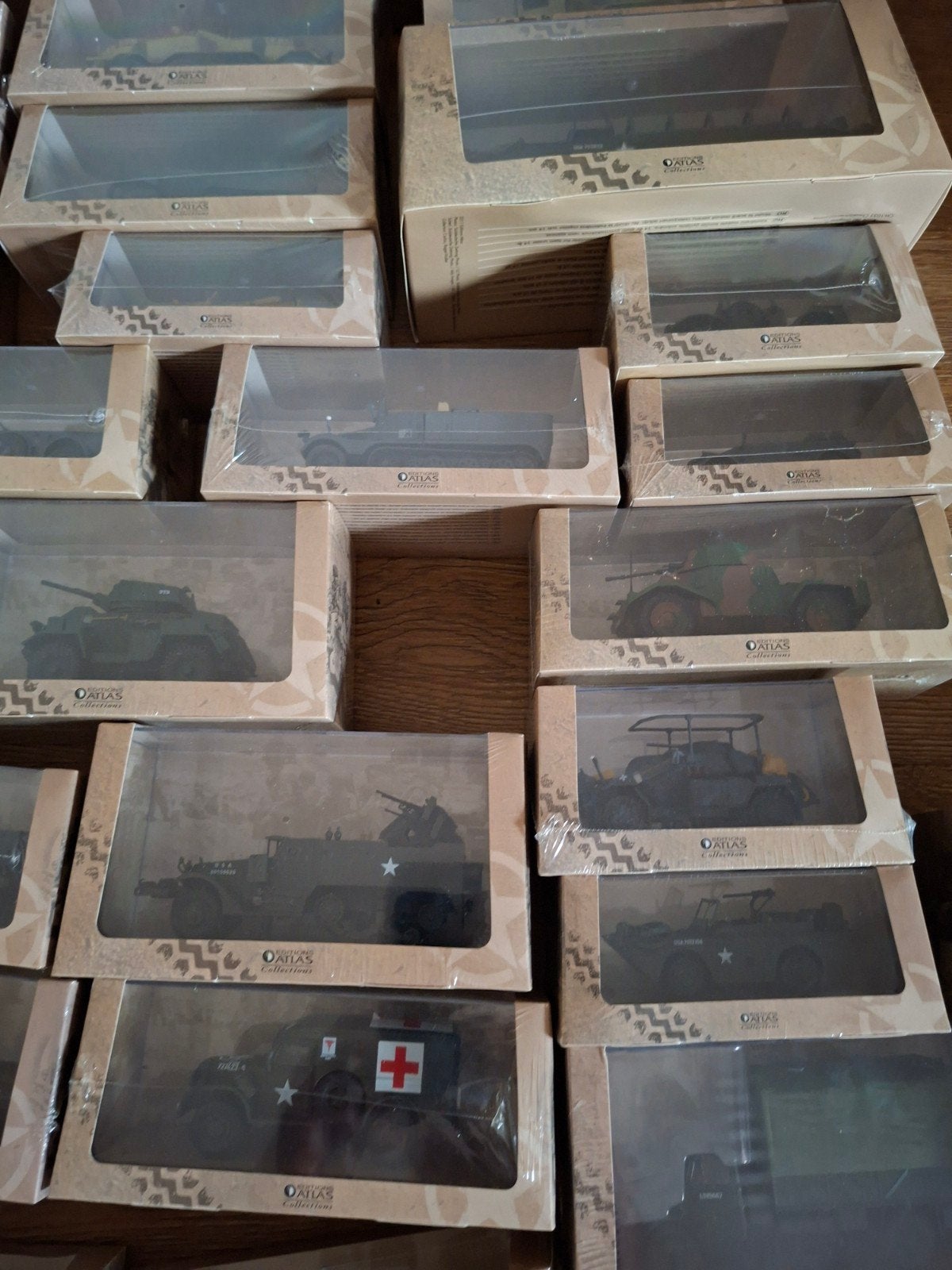 metalen leger voertuigen.nieuw in de verpakking, Ophalen, Landmacht, Overige gebieden