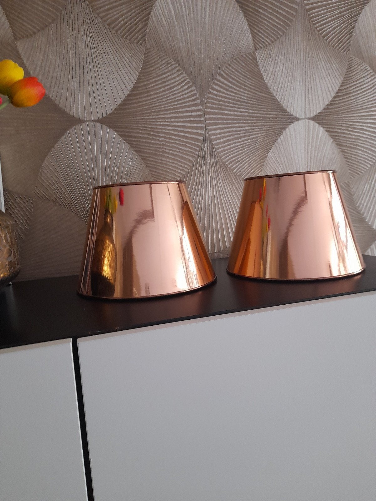 2 rose goud kleurige lampen kapjes, Ophalen, Zo goed als nieuw, Rond