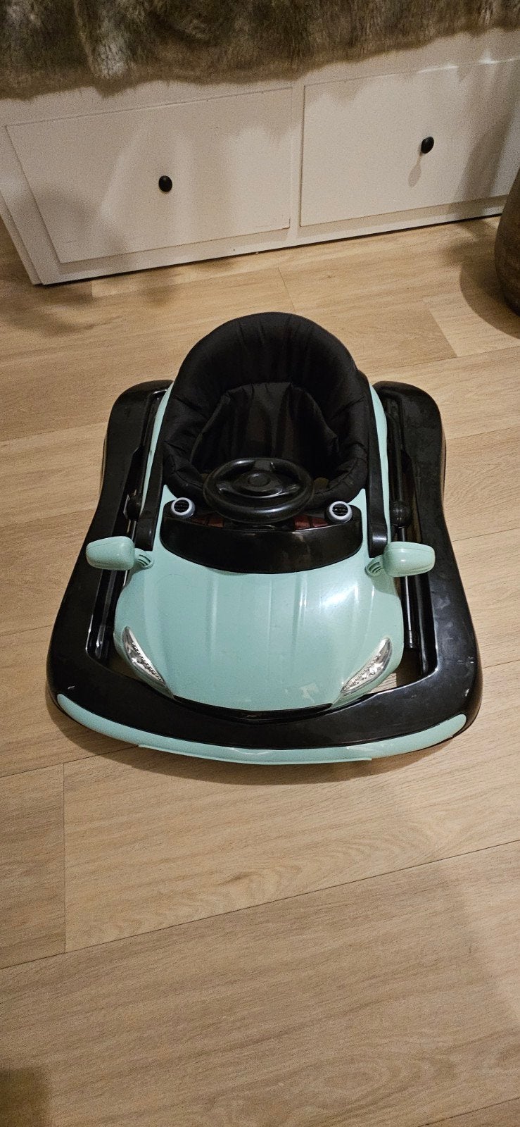 Bo Jungle Ruby 3-in-1 loopstoel en loopwagen, Ophalen, Zo goed als nieuw
