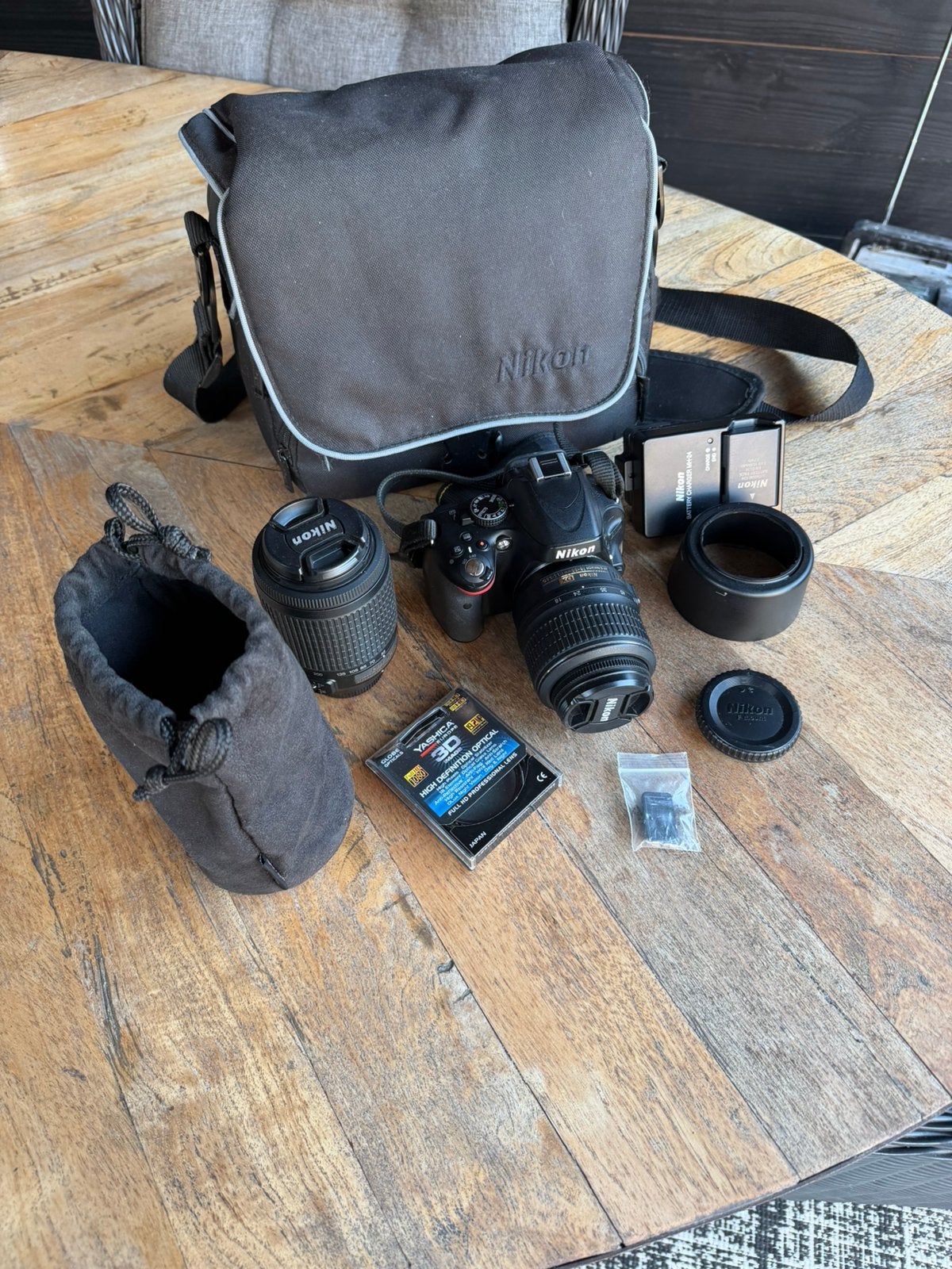 Nikon D5100  zeer compleet, Audio, Tv en Foto, Fotocamera's Digitaal, Kantelbaar/draaibaar scherm, Spiegelreflex, Ophalen of Verzenden