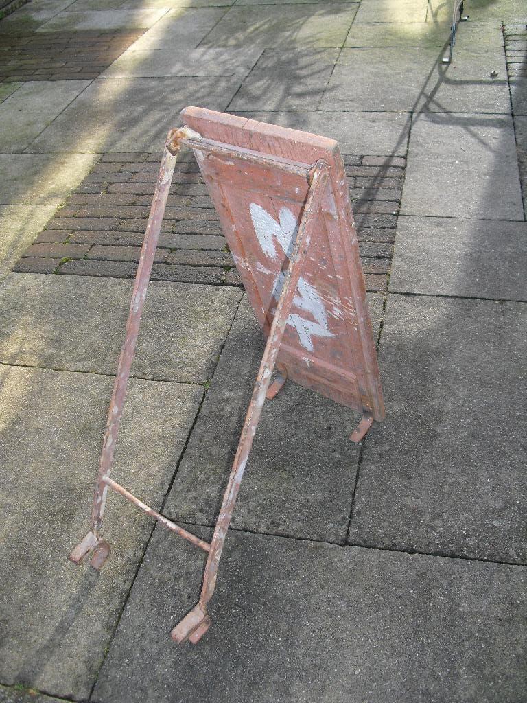 TE KOOP VIER MOOIE OUDE LADDER BANKJES, Doe-het-zelf en Verbouw, Ladders en Trappen, Ophalen, Gebruikt, Minder dan 2 meter