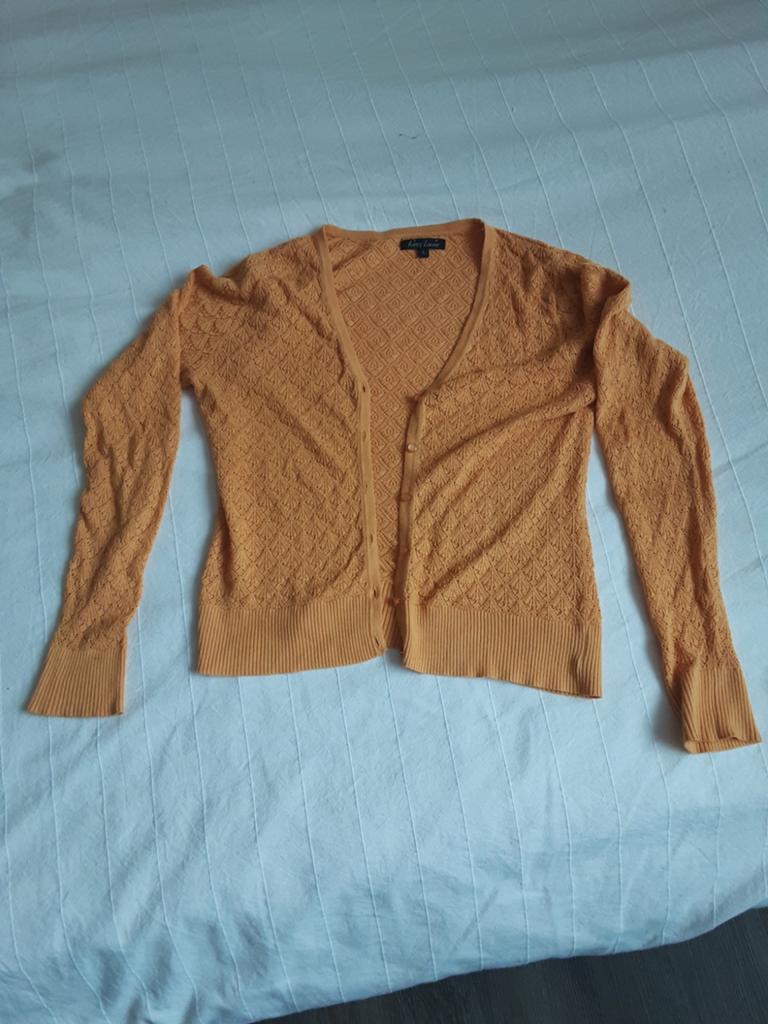 Okergele gebreide vest King Louie, maat M (label L), Maat 38/40 (M), Kina Louie, Geel, Ophalen of Verzenden