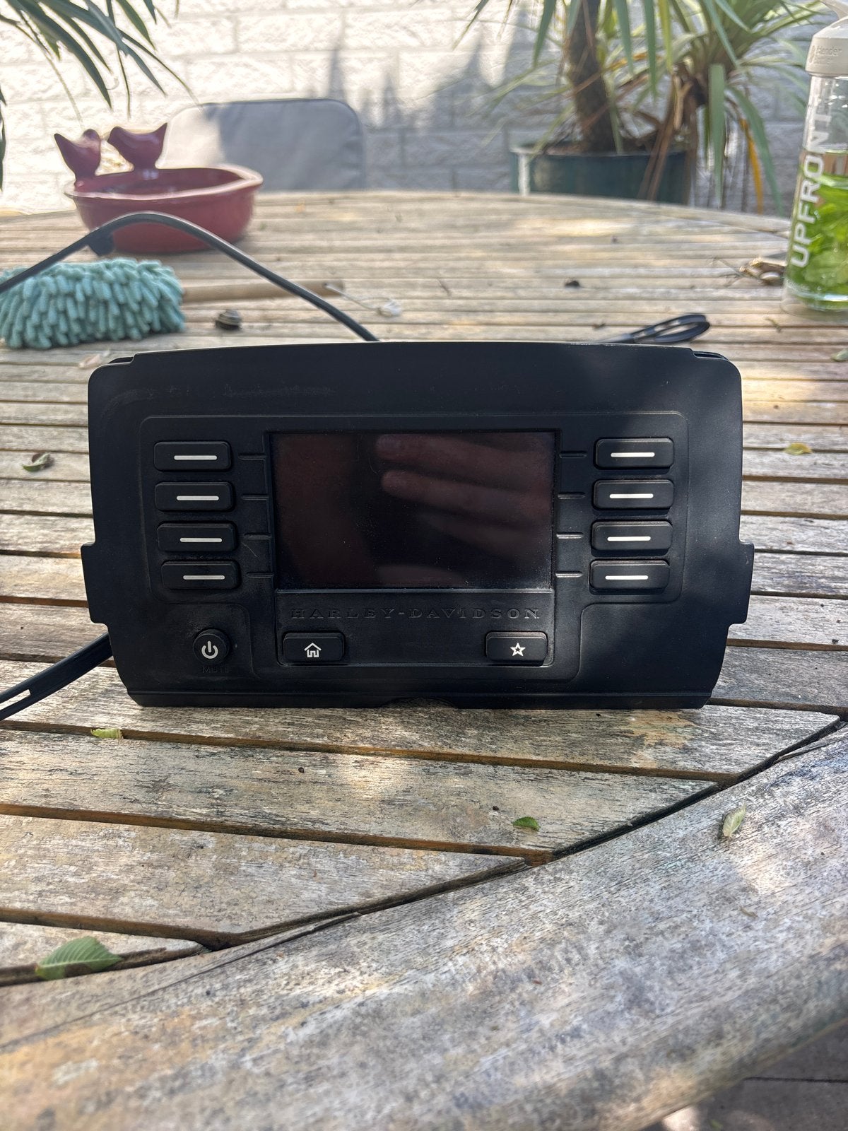 Harley-Davidson Boom! Box 4.3, Motoren, Ophalen, Gebruikt