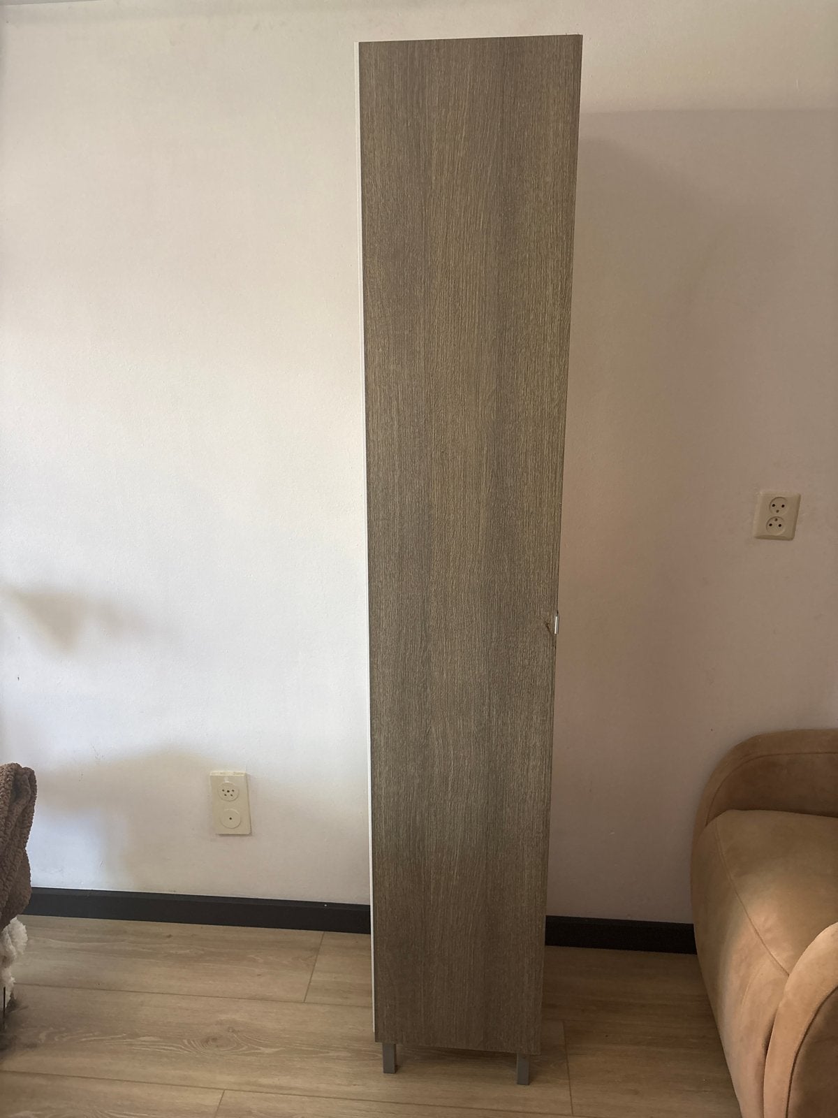 Smalle kast met planken - Grijs/Wit, Ophalen, Gebruikt