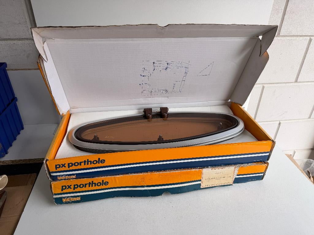 2 x Vetus PX57E patrijspoort NIEUW, Ophalen of Verzenden, Nieuw, Overige typen