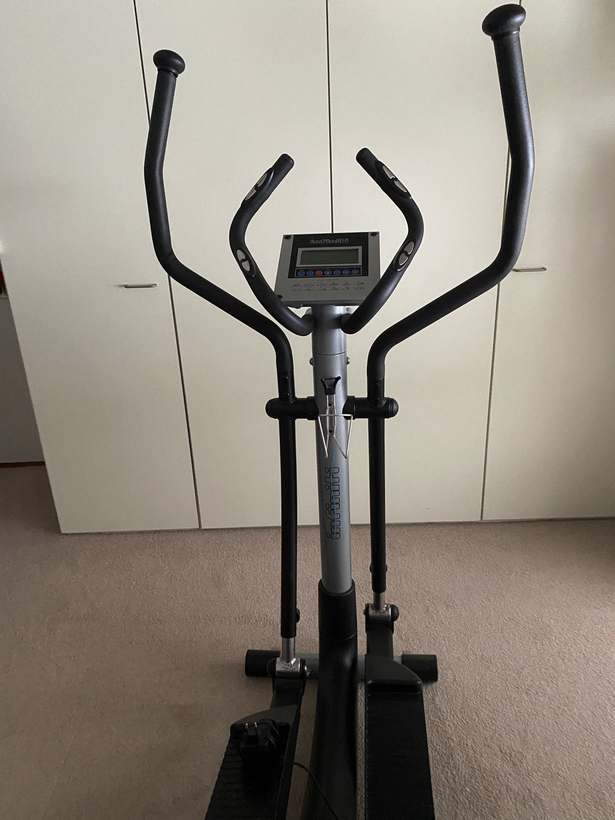 Crosstrainer infiniti x885, Ophalen, Zo goed als nieuw, Crosstrainer, Metaal