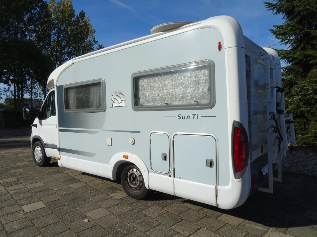 Bijzonder goede Knaus Sun-Ti automaat, Caravans en Kamperen, Automaat, Ringverwarming, 6 tot 7 meter, Bedrijf