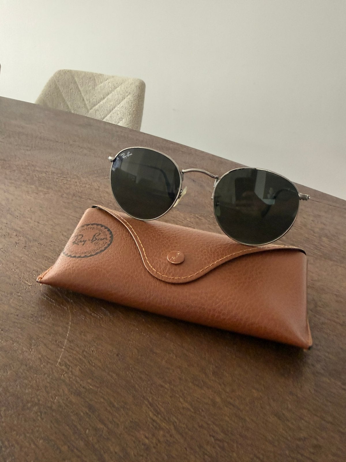 Ray-Ban Round Metal zonnebril in goede staat, Ophalen, Zo goed als nieuw, Ray-Ban