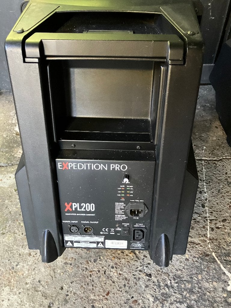 Geluidsinstallatie Samson XP200., Ophalen, Gebruikt, 120 watt of meer, Overige merken