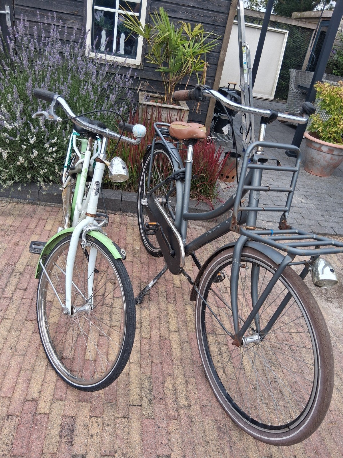 2 fietsen om op te knappen, Ophalen, Gebruikt