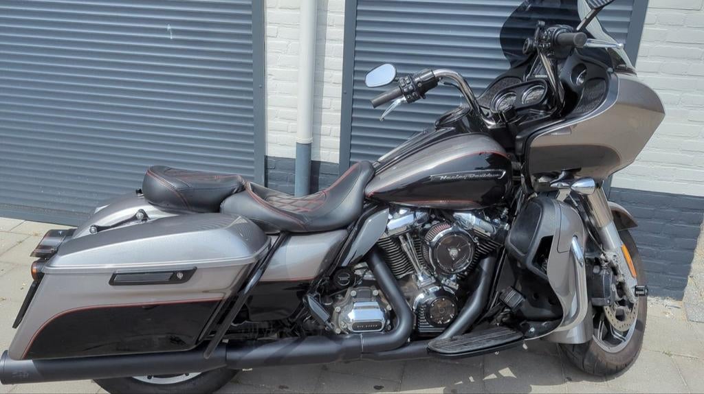 Harley Roadglide Ultra 2020 - Origineel NL 5HD, Sportuitlaat, 2 cilinders, Motorrijbewijs A, 1900 cc