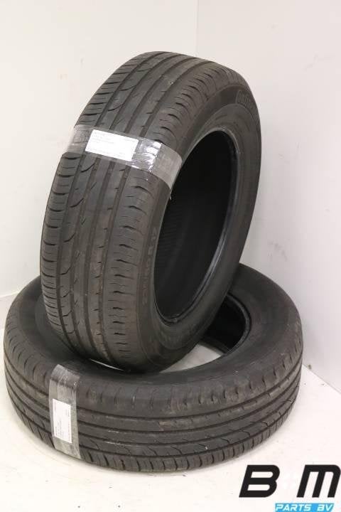 2 x 2356017 102Y Continental PremiumContact 2 235 60 17, Gebruikt, 17 inch, 235 mm, Band(en)