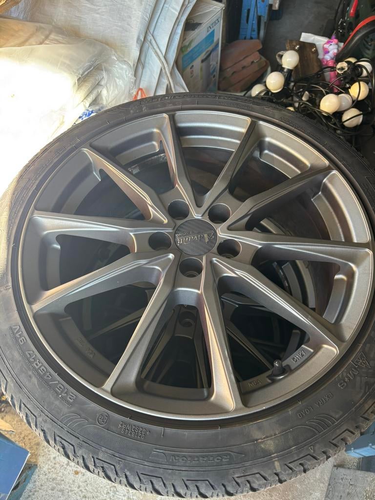 Advanti Racing 17 inch velgen + winterbanden, Auto-onderdelen, Banden en Velgen, Ophalen, 215 mm, Velg(en), 17 inch