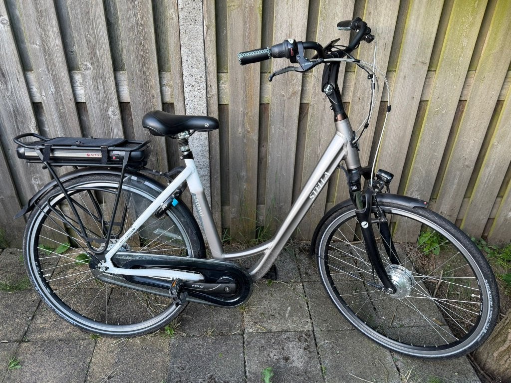 Stella Livorno elektrische damesfiets, Gebruikt, 51 tot 55 cm, 50 km per accu of meer, Ophalen