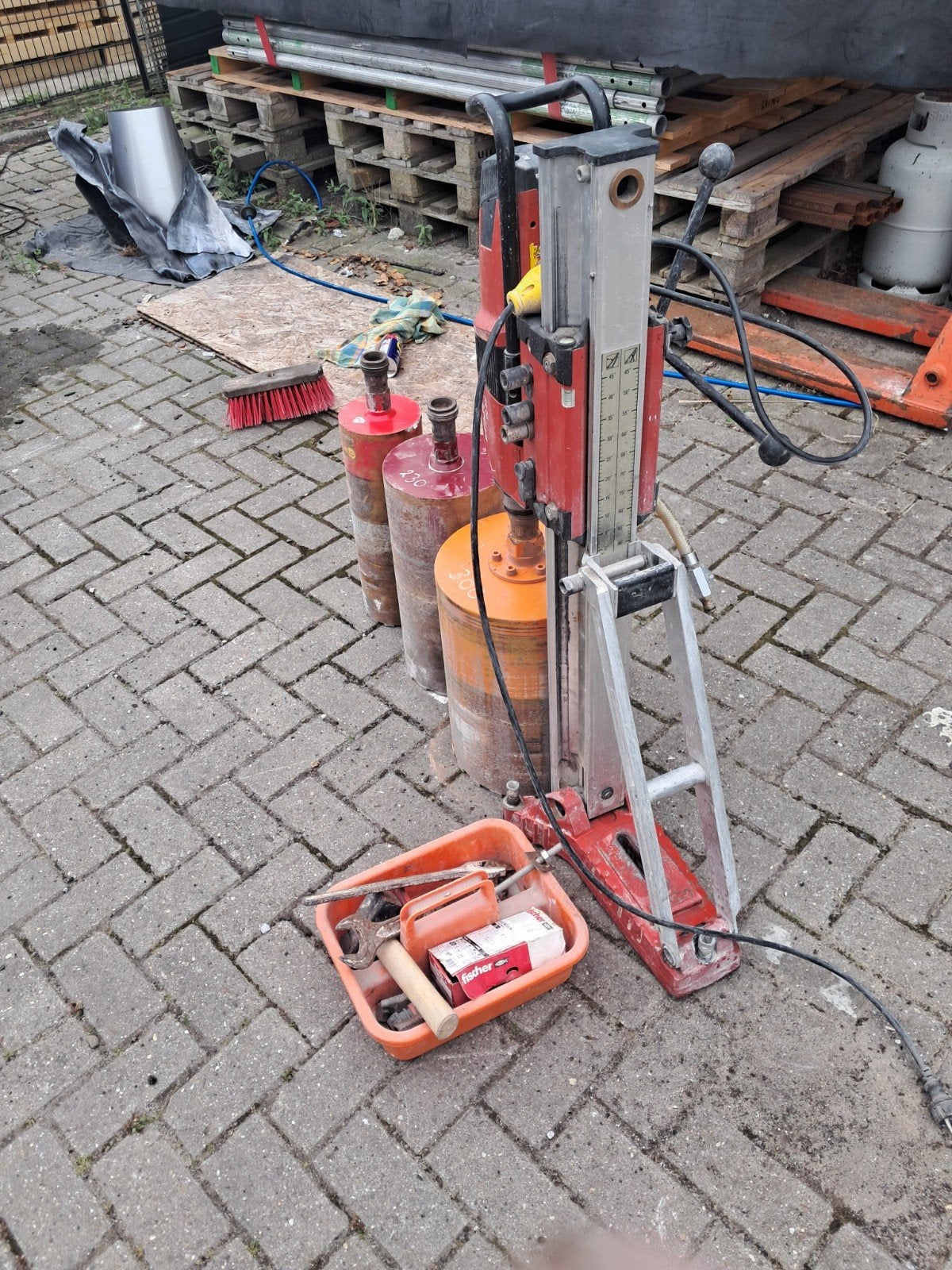 Hilti DD 200 Boormachine met Boorstatief en Boren, Ophalen of Verzenden