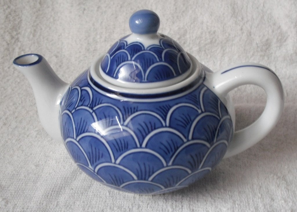 VINTAGE Theepot in perfecte staat ! ( 20cm totaal ), Steen, Gebruikt, Vintage, Ophalen of Verzenden