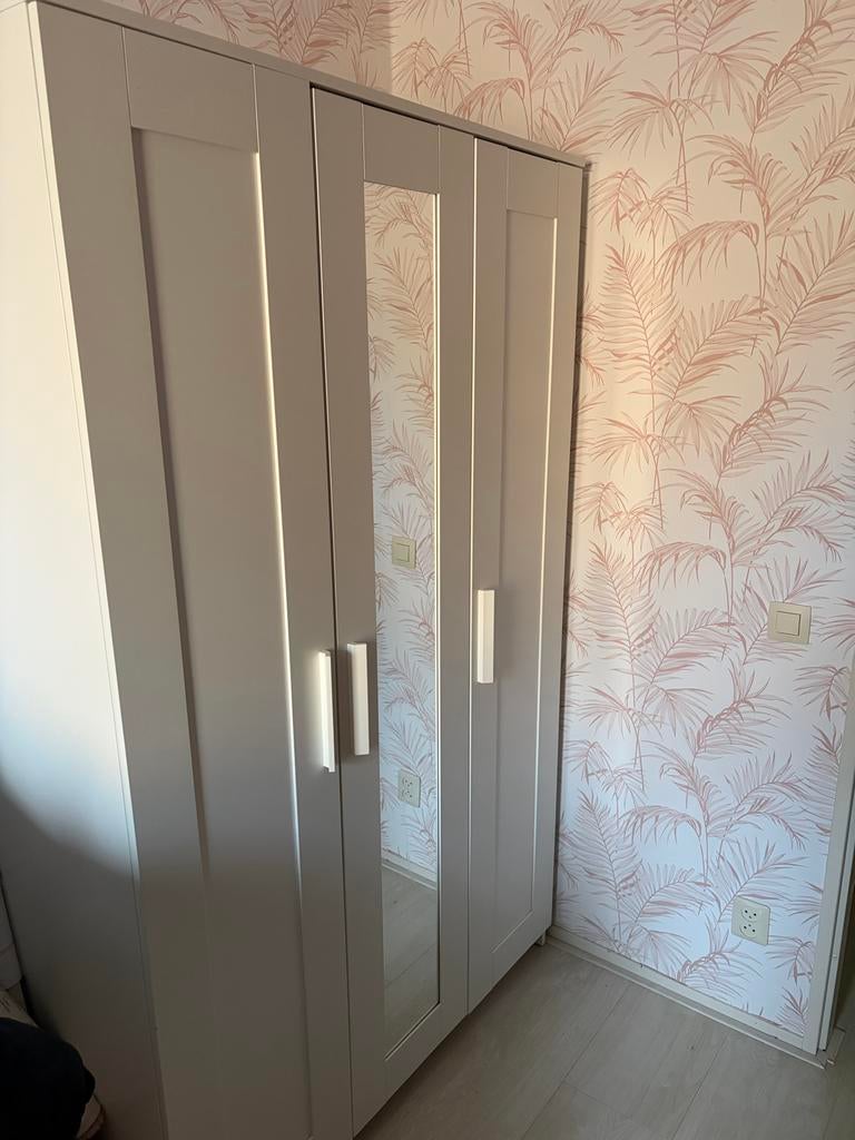 IKEA BRIMNES Kledingkast wit 3 deuren, 117x50x190 cm, Huis en Inrichting, Ophalen, 100 tot 150 cm, Zo goed als nieuw, 150 tot 200 cm