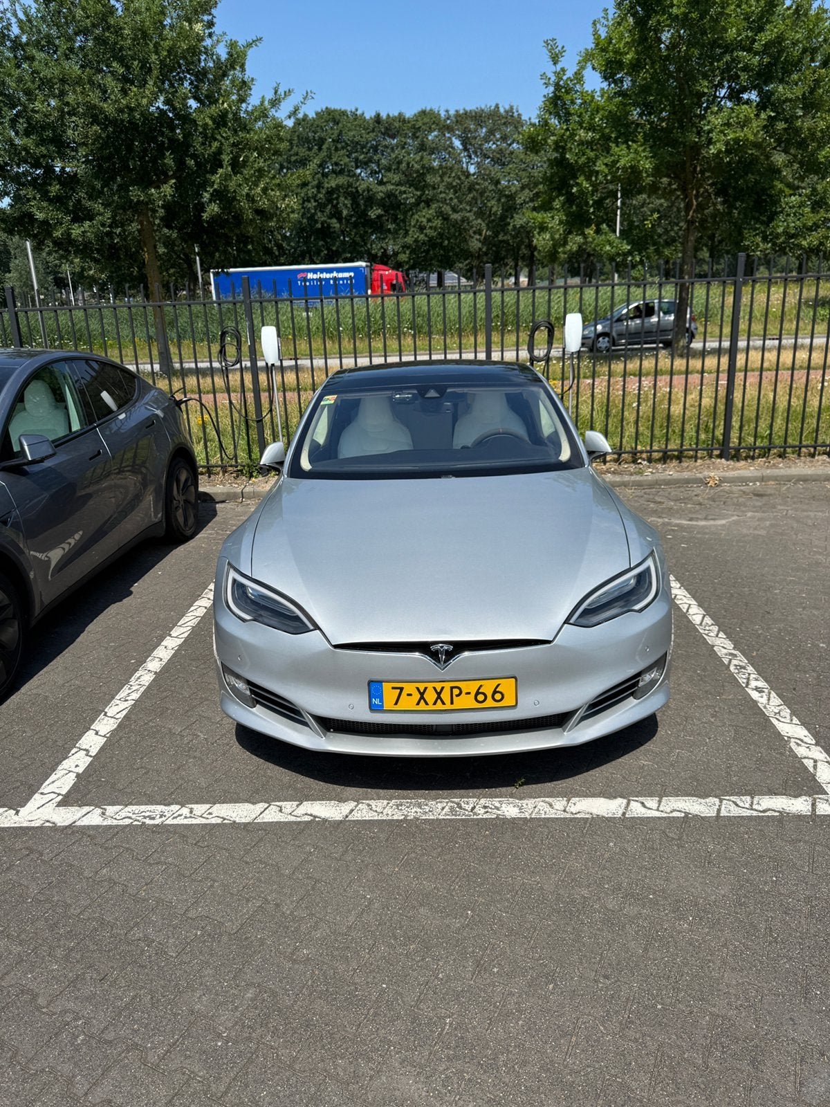 Tesla Model S |Gratis Superchargen | Nieuwe Motor | CCS | AP, Auto's, Tesla, Zwart, 38 min, Model S, Elektrisch
