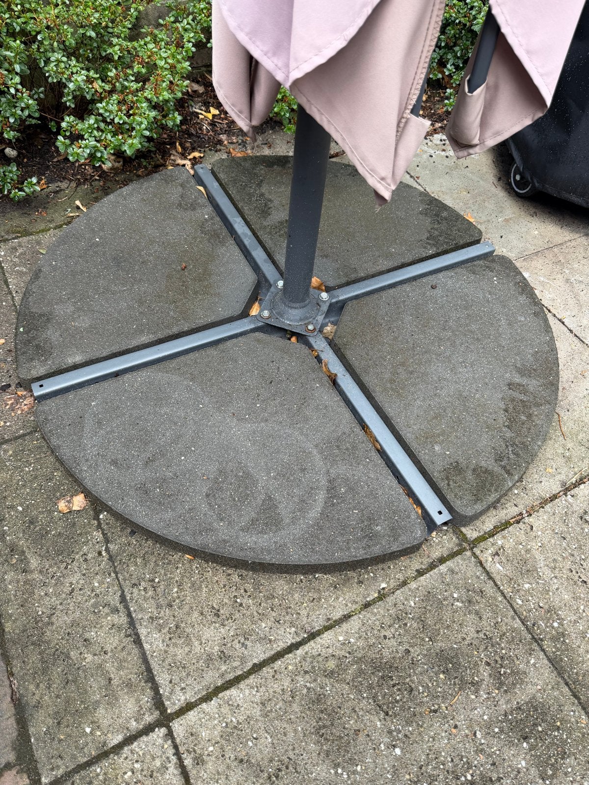 Parasolvoet tegels 4 stuks, Tuin en Terras, Ophalen, Gebruikt, Parasolvoet