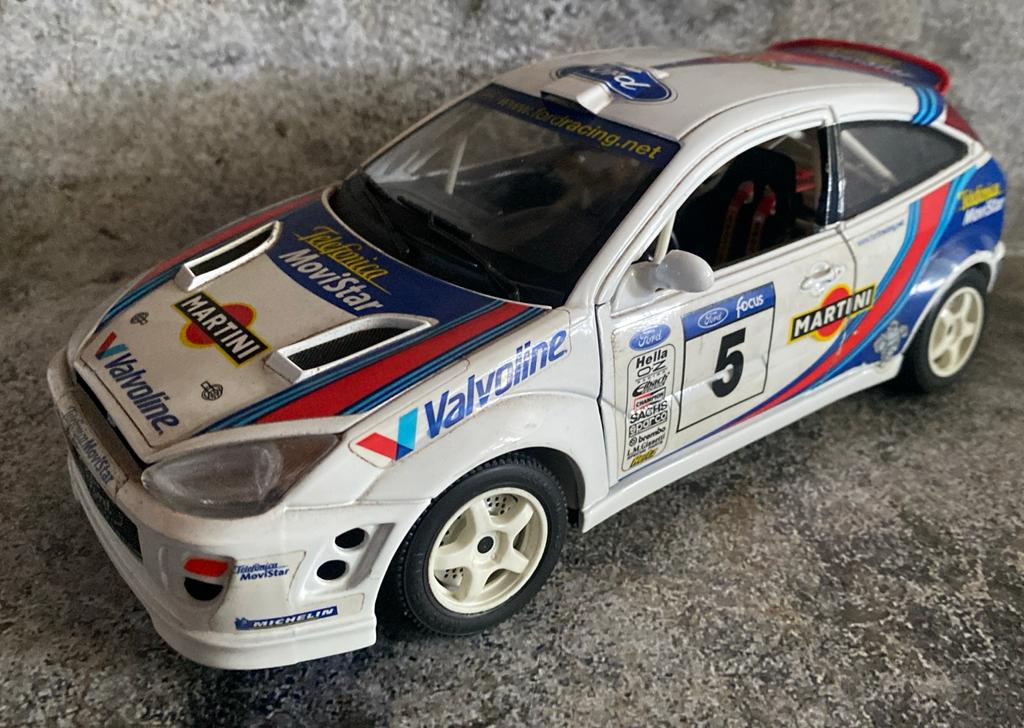 1/18 Ford Focus (Burago), Ophalen of Verzenden, Zo goed als nieuw, Bburago
