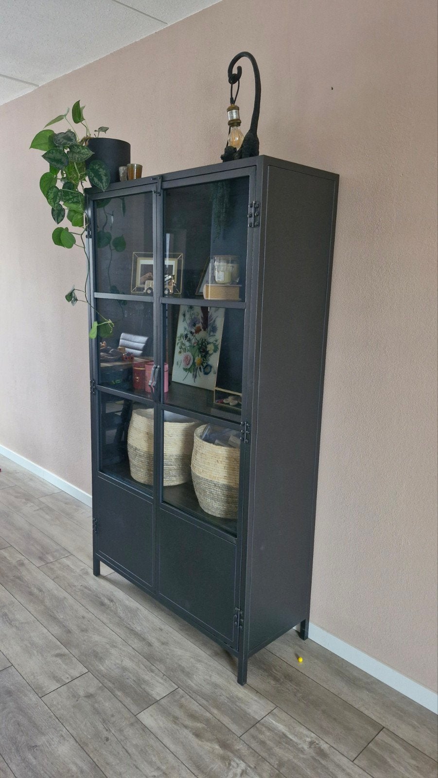 Kwantum Castello vitrinekast zwart - 180cm hoog, Huis en Inrichting, Kasten | Vitrinekasten, Ophalen, 50 tot 100 cm, Glas, Modern