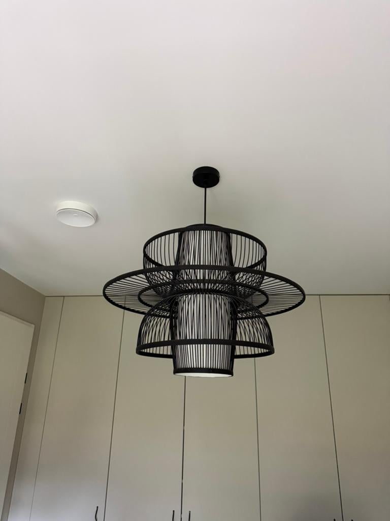 Zwarte bamboo hanglamp van Sissy boy, Huis en Inrichting, Lampen | Hanglampen, Ophalen, Zo goed als nieuw, Hout, Minder dan 50 cm