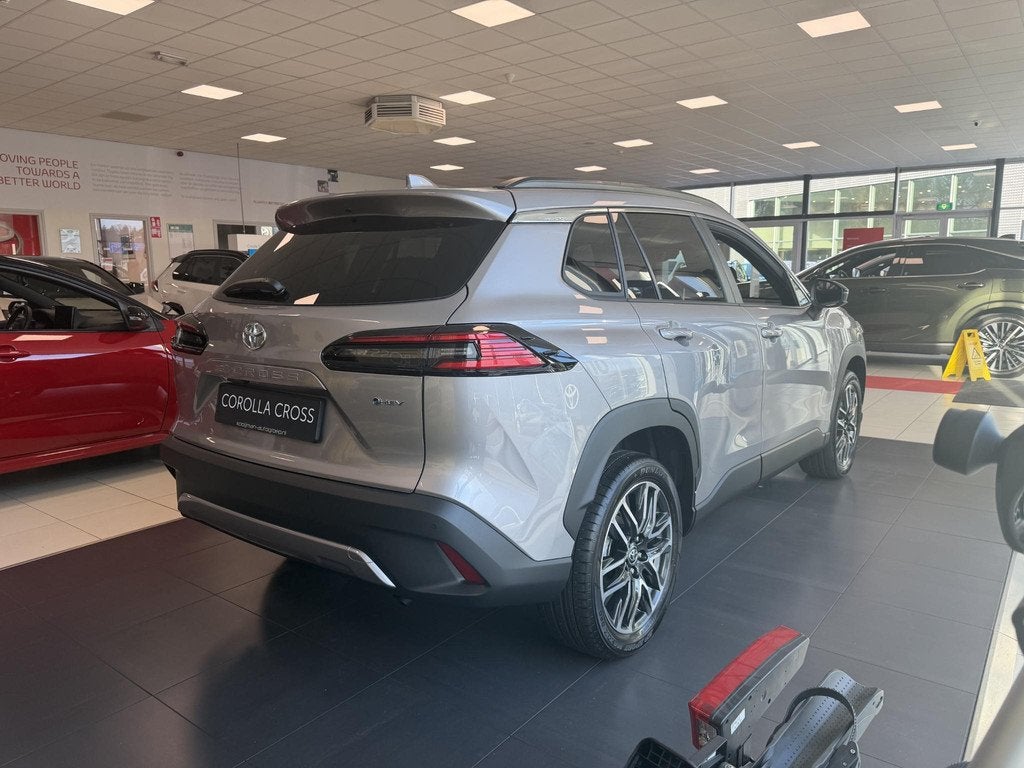 Toyota Corolla Cross Hybrid 140 Dynamic Dodehoekdetectie | P, Auto's, Toyota, Stof, Gebruikt, 4 cilinders, Origineel Nederlands