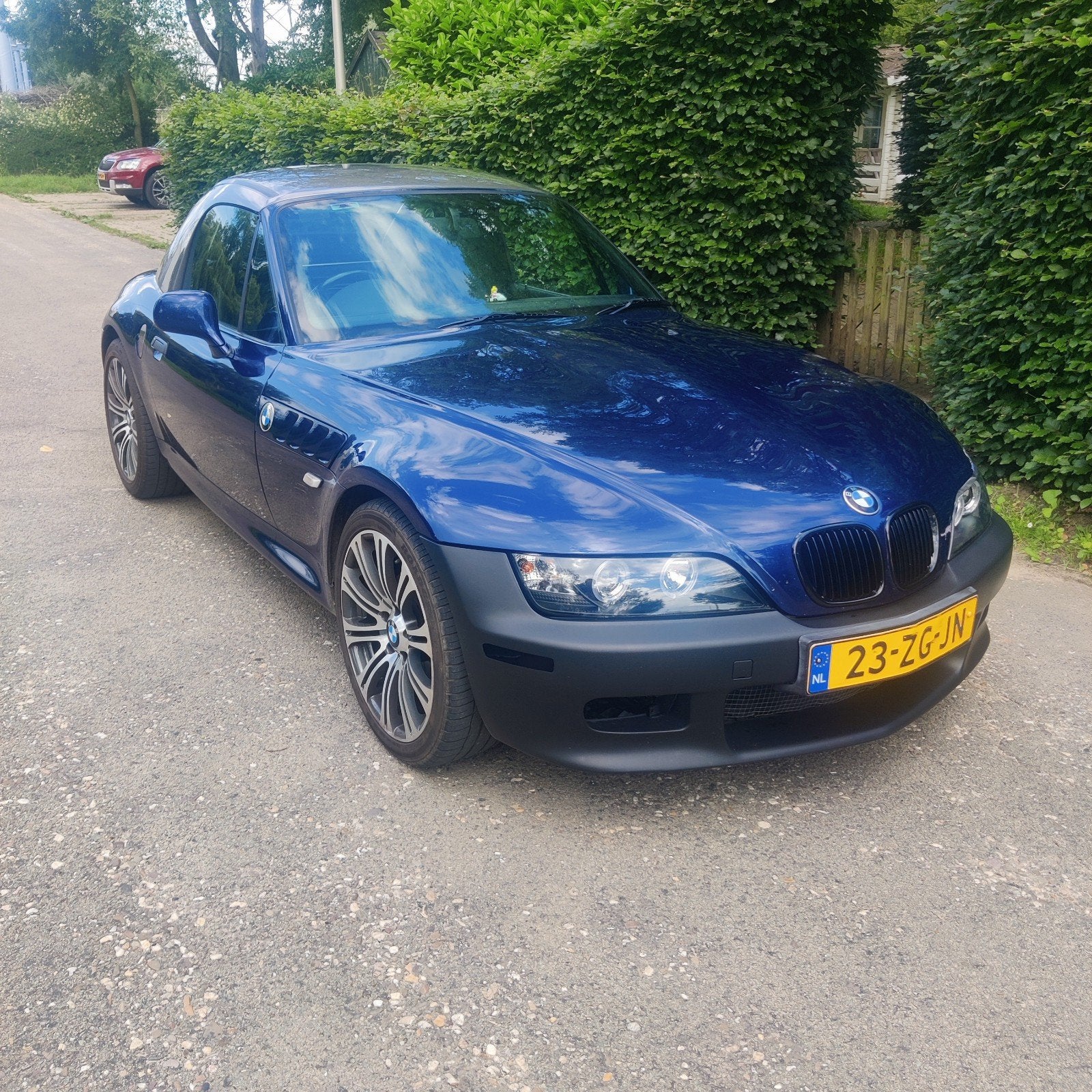 BMW Z3 1.9L 16V Rechts gestuurd / Hardtop / linksvoor schade, Achterwielaandrijving, 4 cilinders, Cabriolet, Blauw