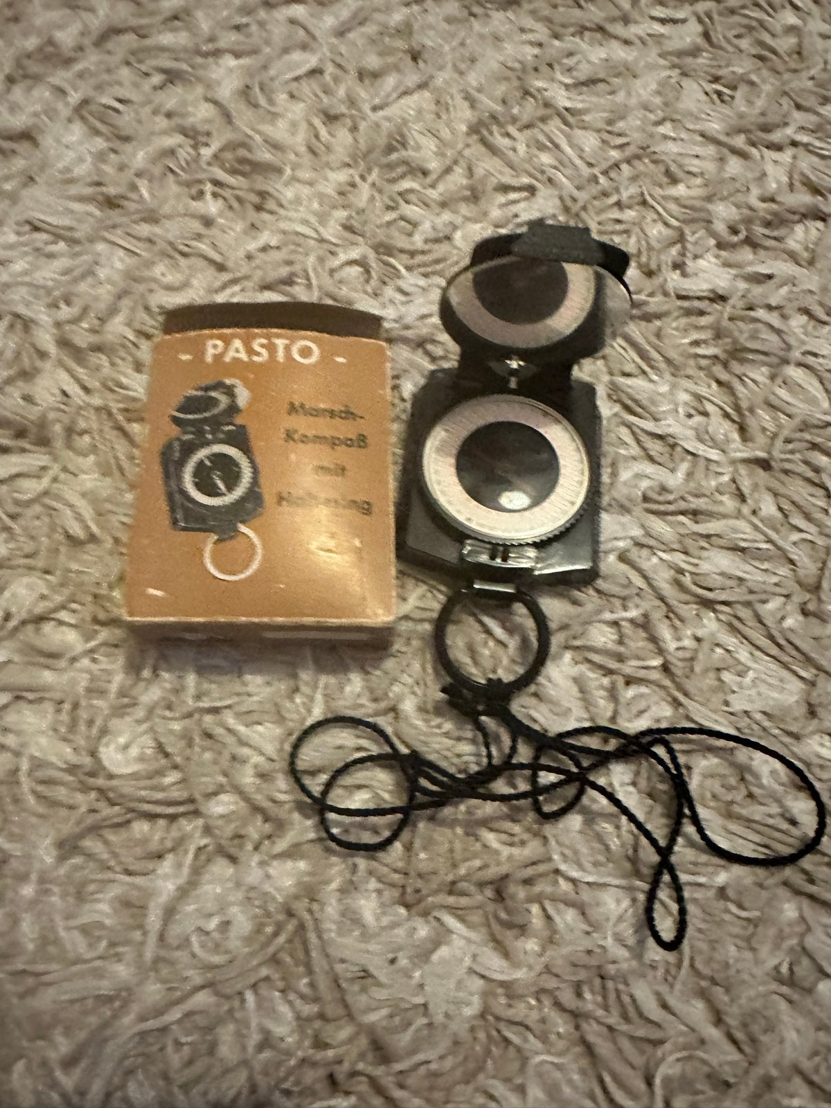 Vintage PASTO Marsch-Kompaß met Haltering - Zeldzaam!, Antiek en Kunst, Ophalen of Verzenden