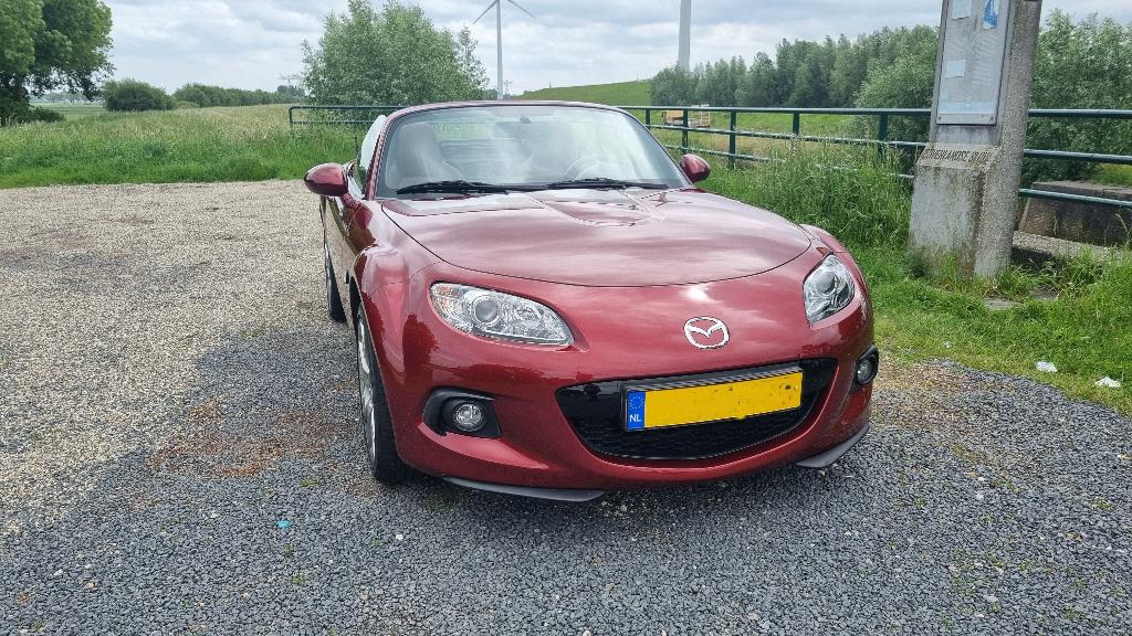 Mazda MX-5 1.8 2013 Rood, 127 pk, Achterwielaandrijving, 4 cilinders, Cabriolet