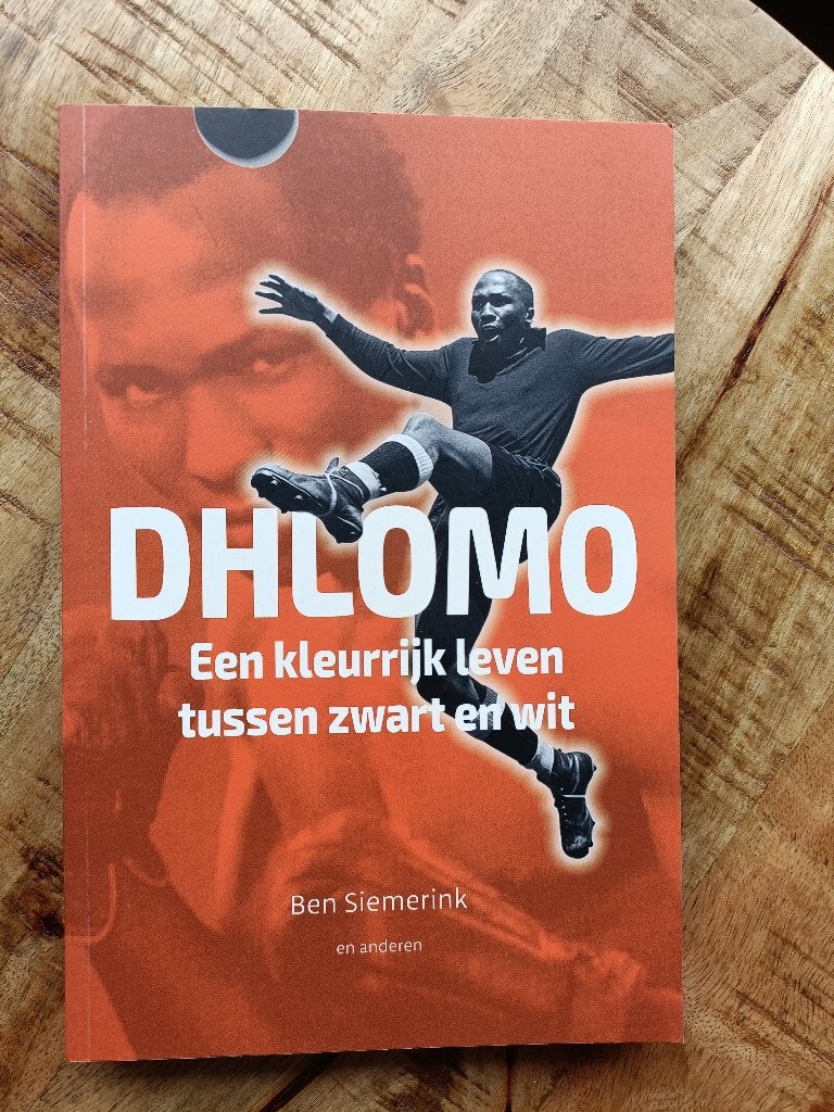 Biografie van Dholomo, Boeken, Biografieën, Verzenden, Zo goed als nieuw, Sport, Ben Siemerink