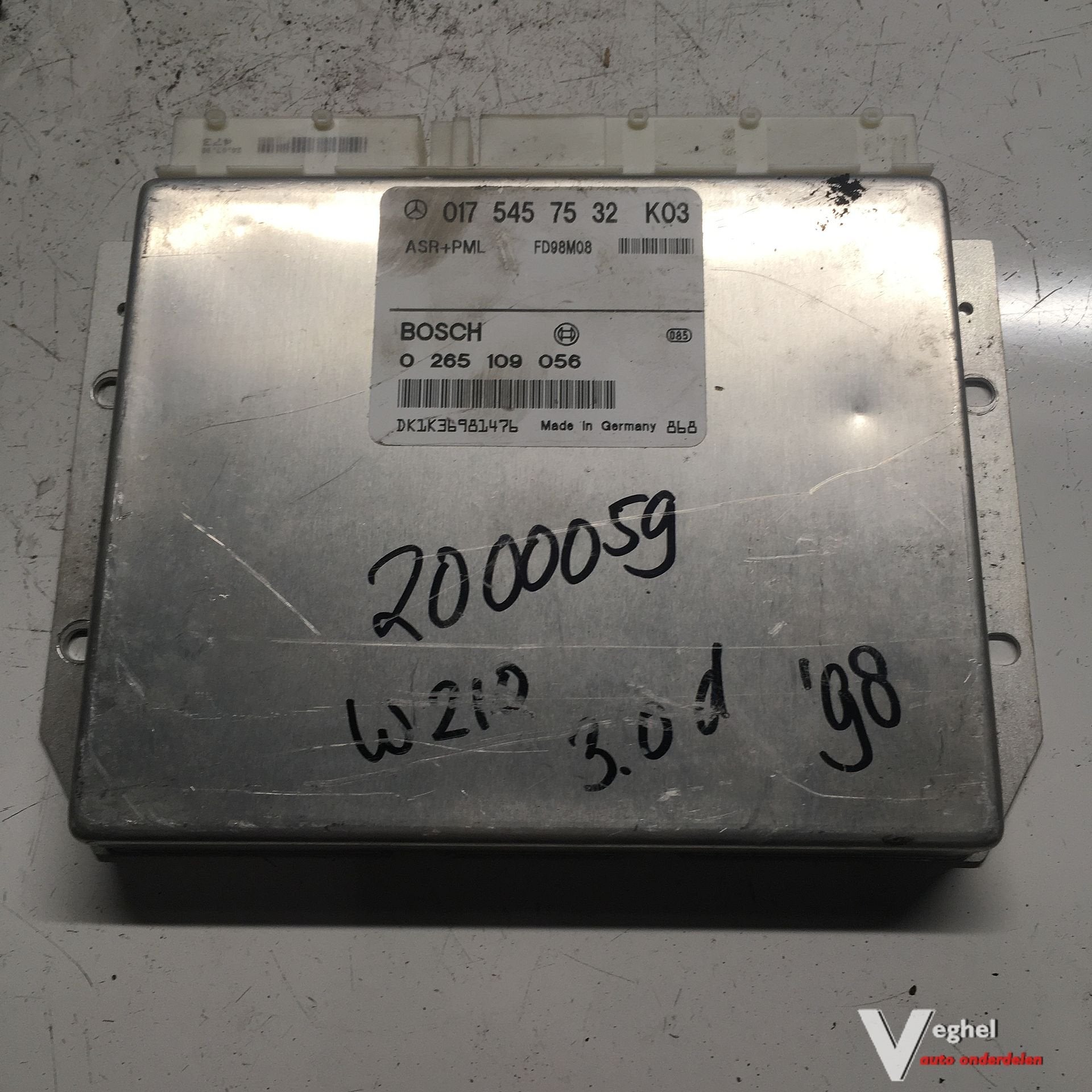 Mercedes W210 3.0 Diesel 1998   2000059      ASR Module 017, Gebruikt, -, -, Ophalen of Verzenden