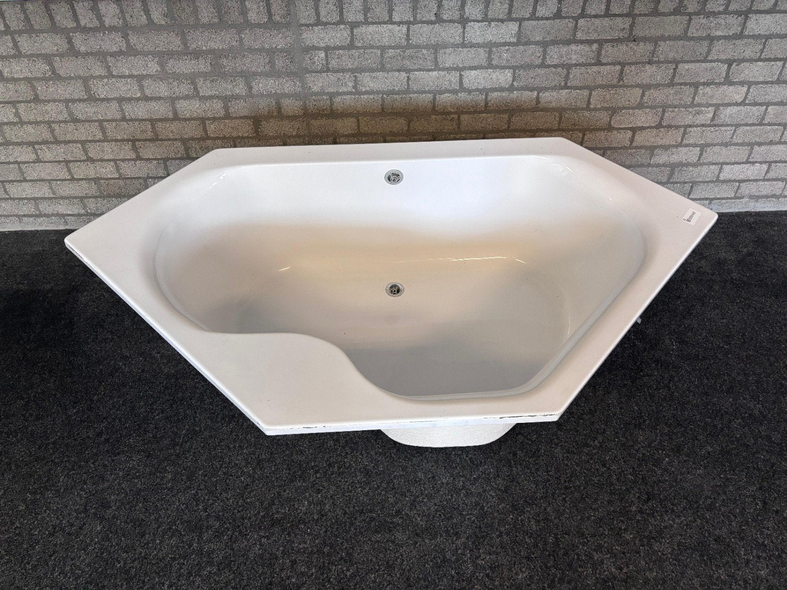 Showroommodel bad (T.E.A.B), Ophalen, Nieuw, Met bad