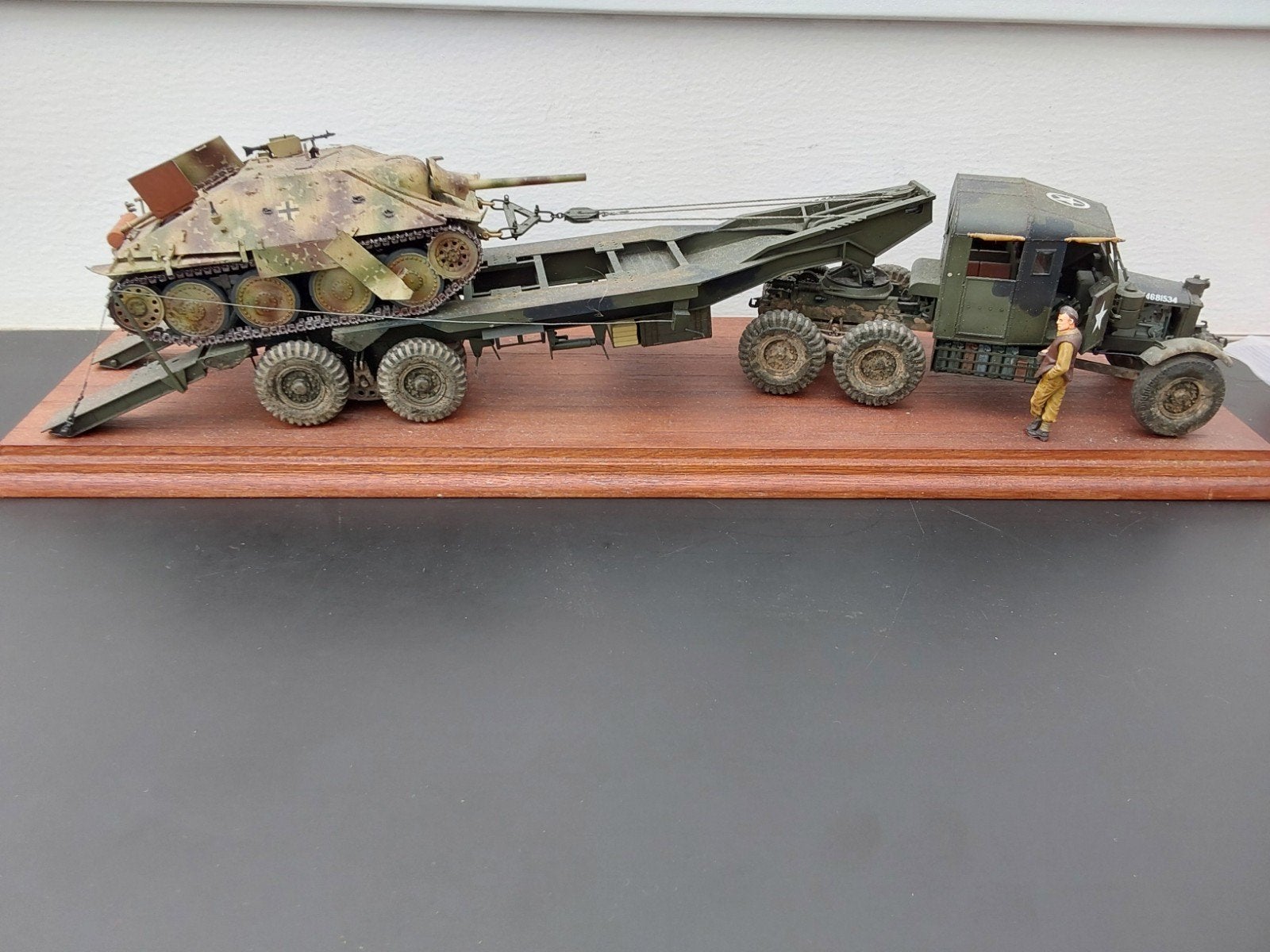 Hetzer tank op oplegger met truck (schaal 135), Overige merken, Gebruikt, Tank, 1:32 tot 1:50